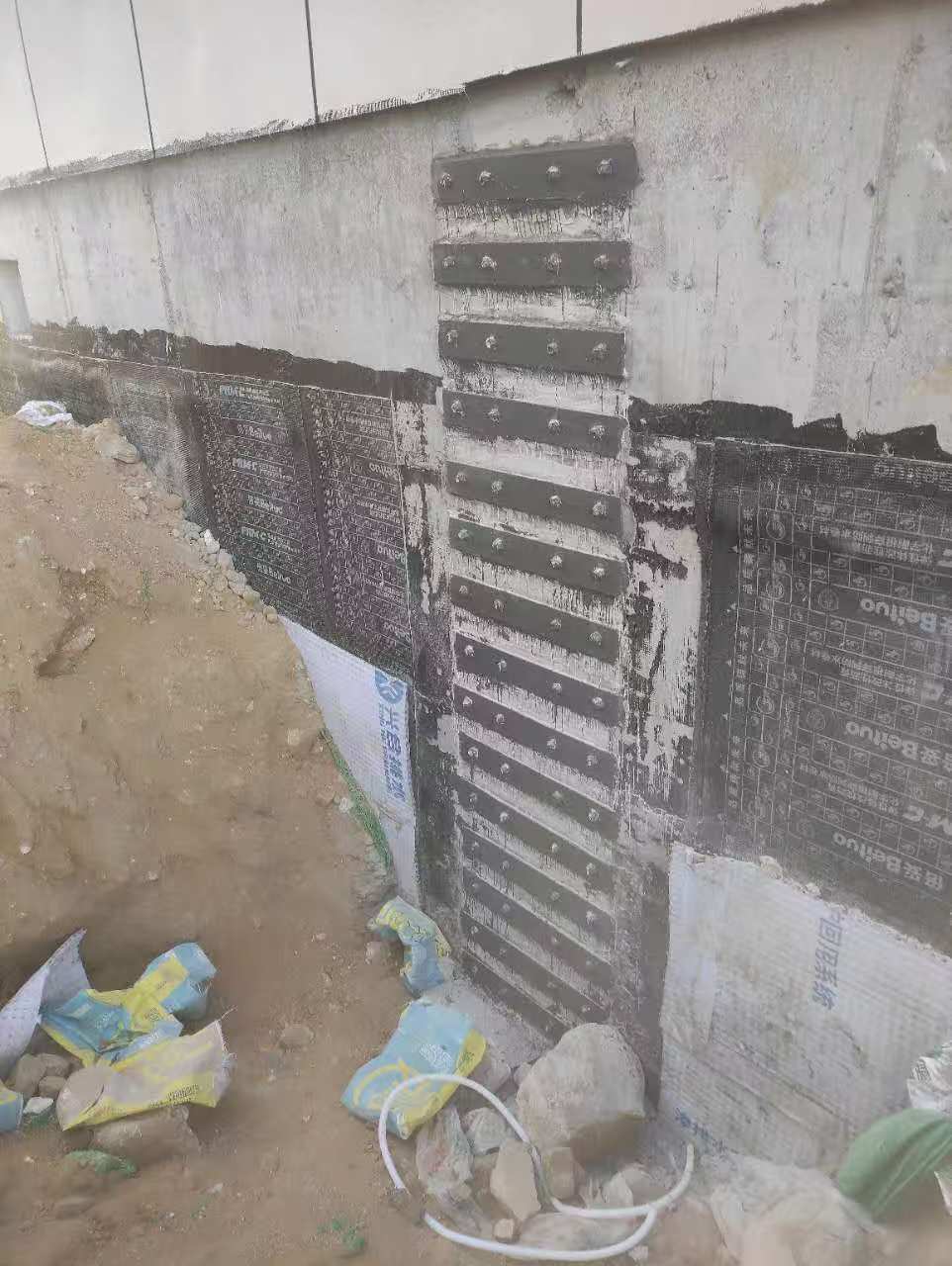 长沙房屋柱子加固方法